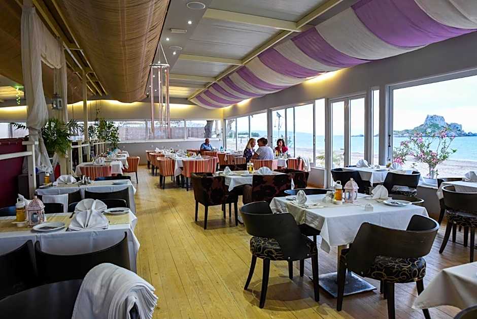 Sacallis Inn Beach Hotel