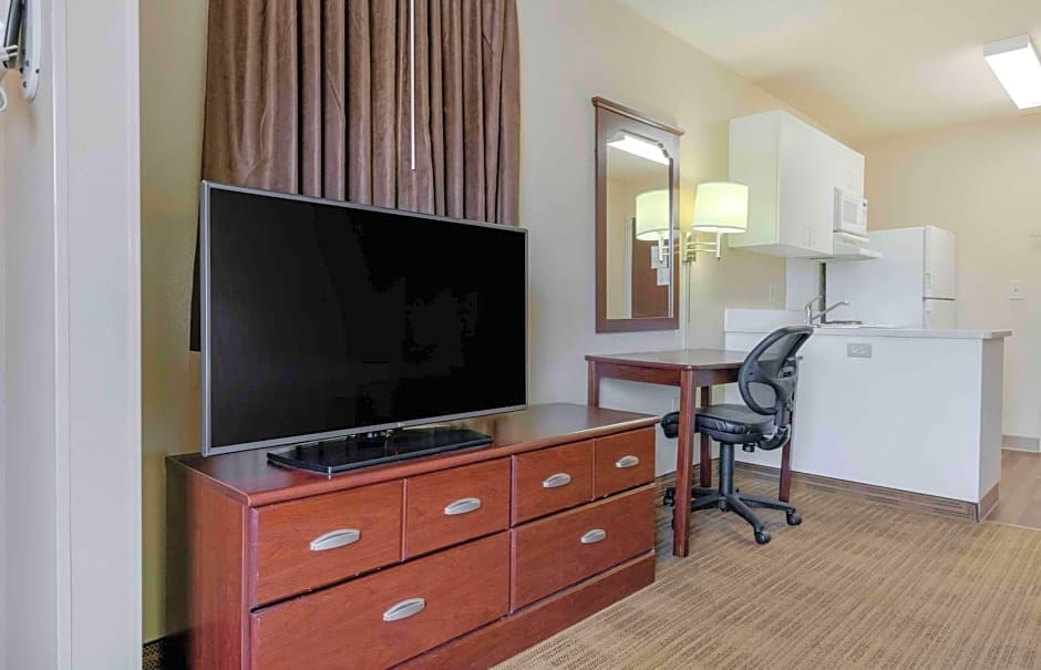 Extended Stay America Suites - Orlando - Lake Mary - 1036 Greenwood Blvd