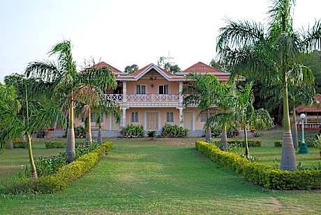 Kishkinda Hertiage Resort