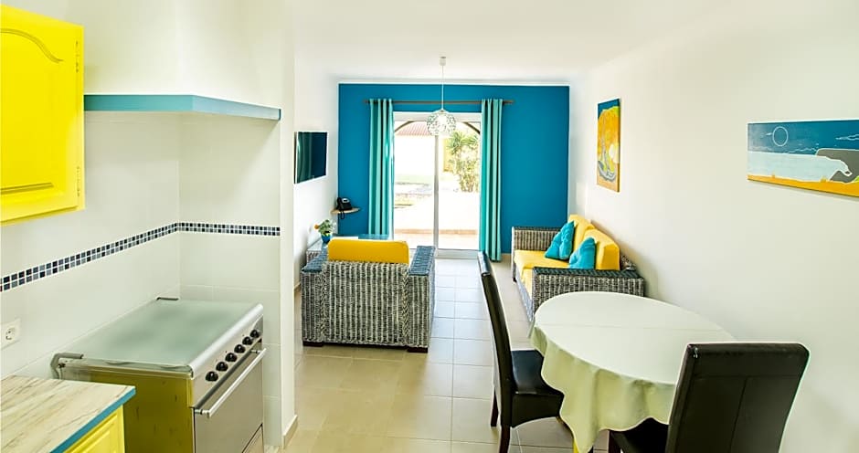 Tonel Apartamentos Turisticos