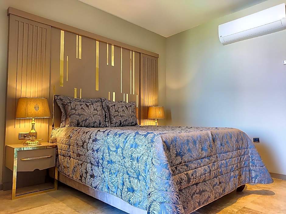 Roas Hotel