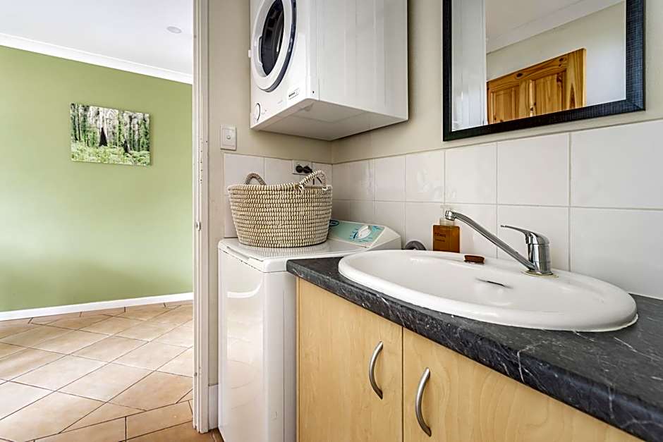 Albany Harbourside Apartments And Houses