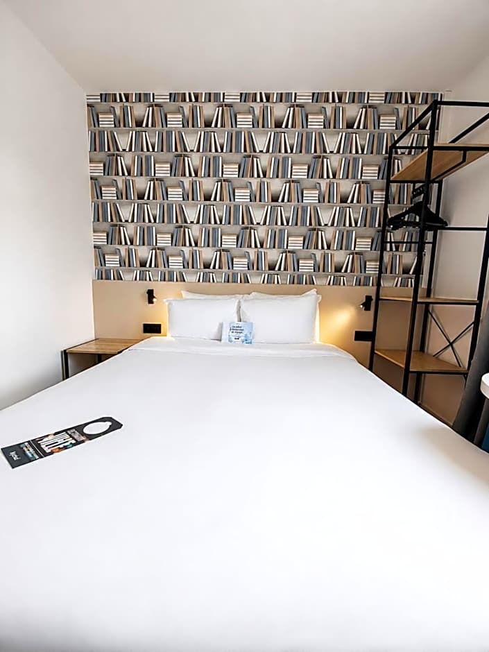 Kyriad Hotel La Fleche