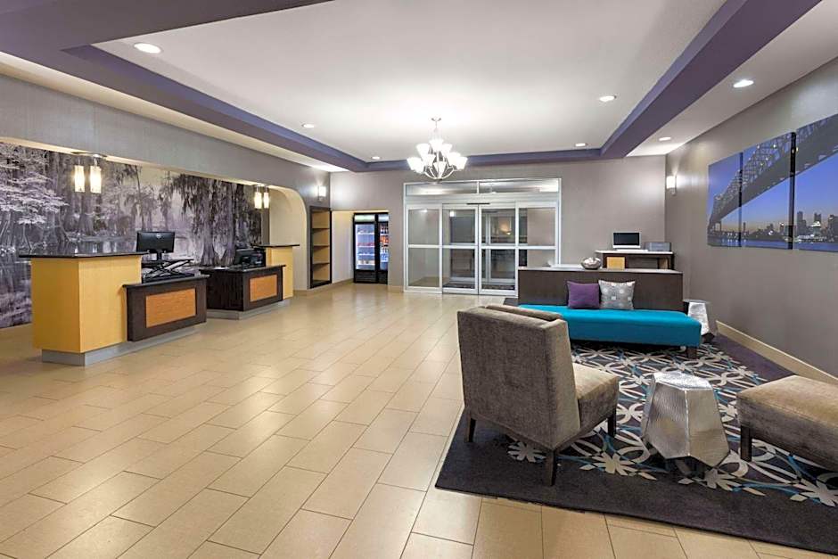 La Quinta Inn & Suites by Wyndham Houma