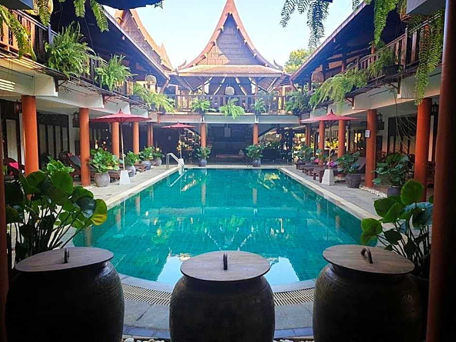 Ruean Thai Hotel
