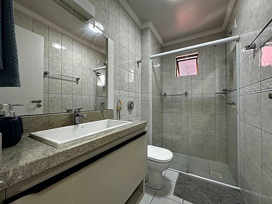 CT03- 2 Quartos| Vista Mar| Tela Proteção| Churras