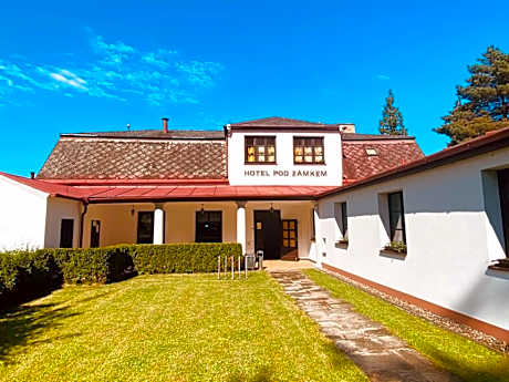 Hotel Pod Zámkem