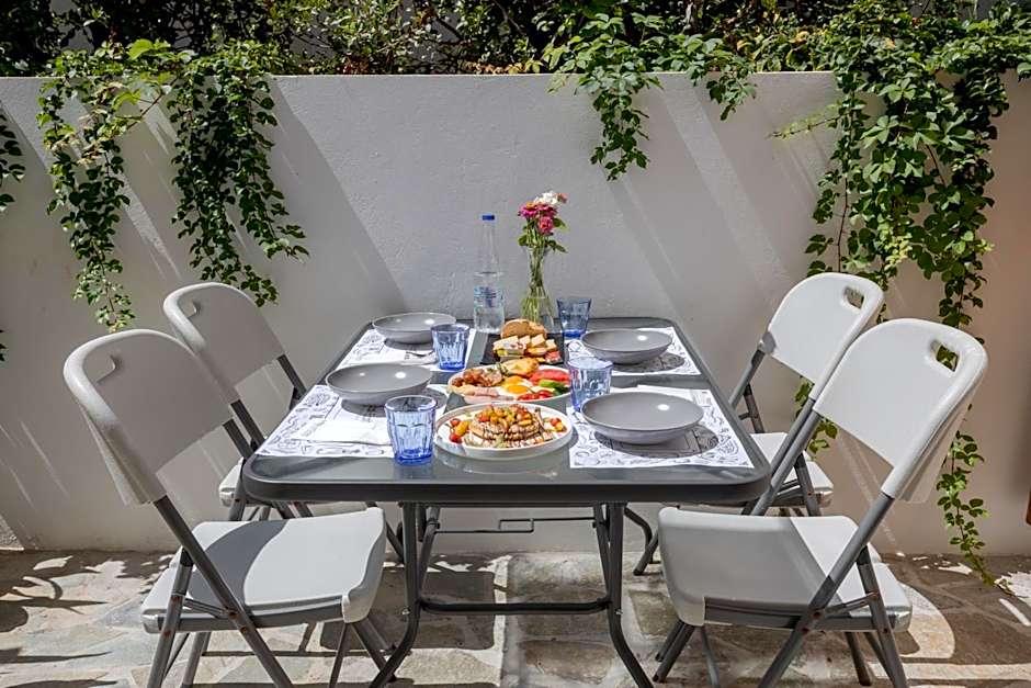 Camelot Royal Beds by Estia