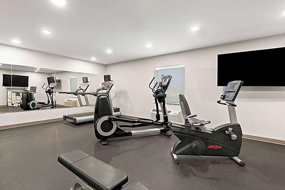 Holiday Inn Express And Suites George Quincy South