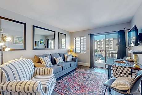 Plantation East #1110