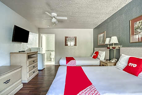 2 Queen Bed