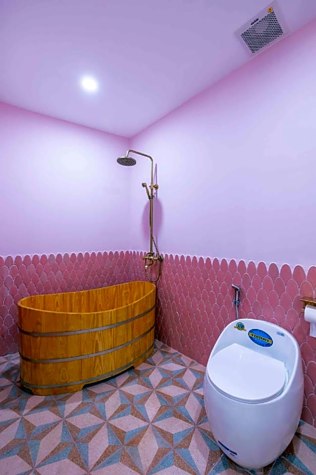 Pisces Hotel Hue