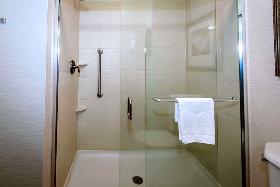 Hampton Inn & Suites Montgomery-Downtown