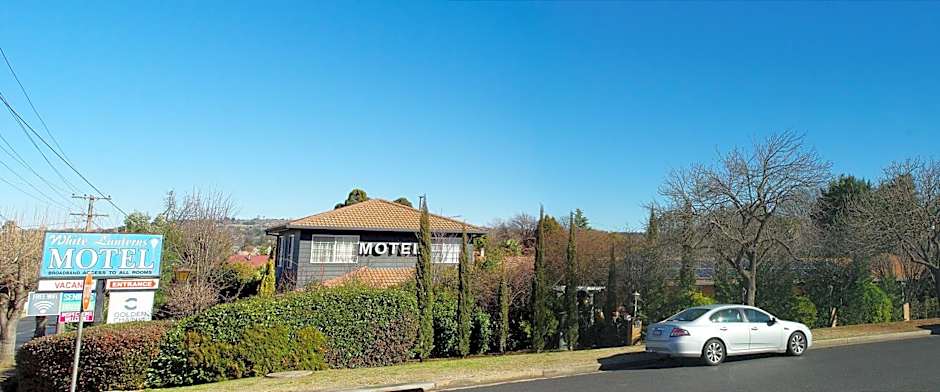 White Lanterns Motel