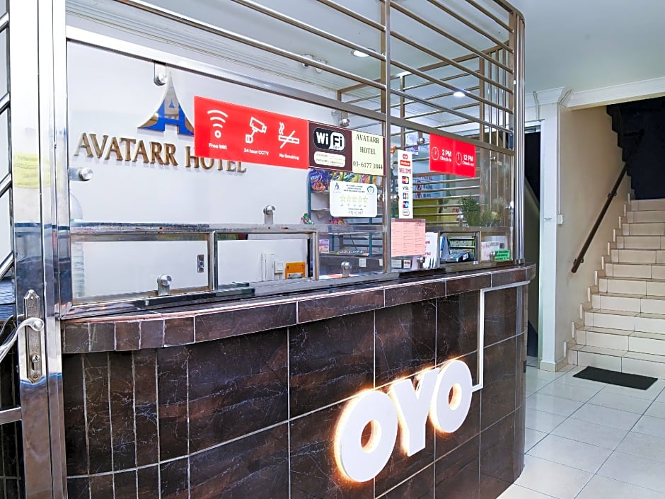 Super OYO 44097 Avatarr Hotel