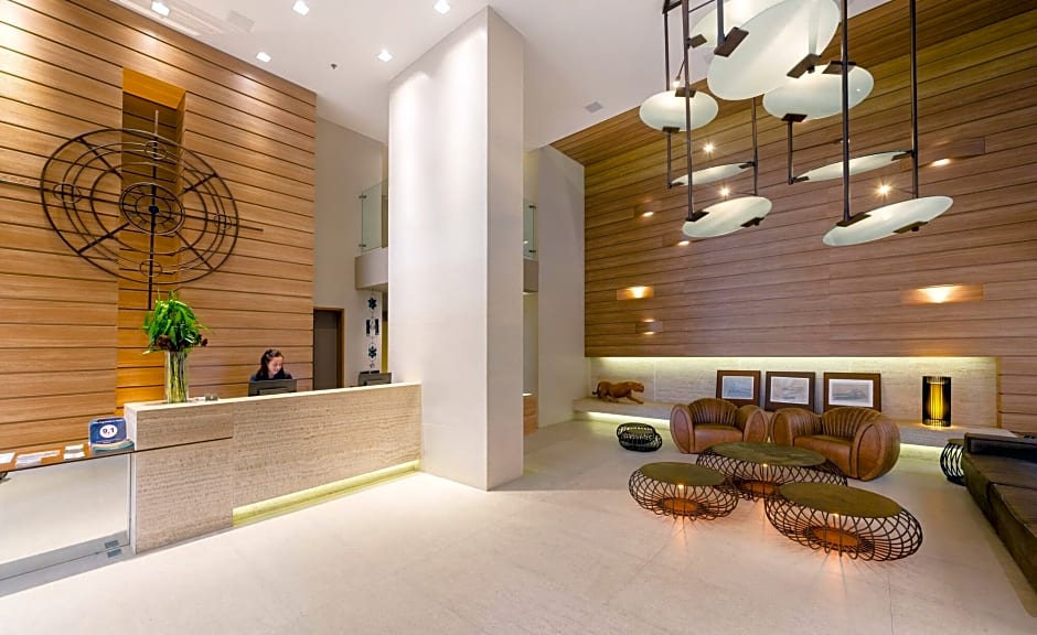 Ritz Copacabana Hotel