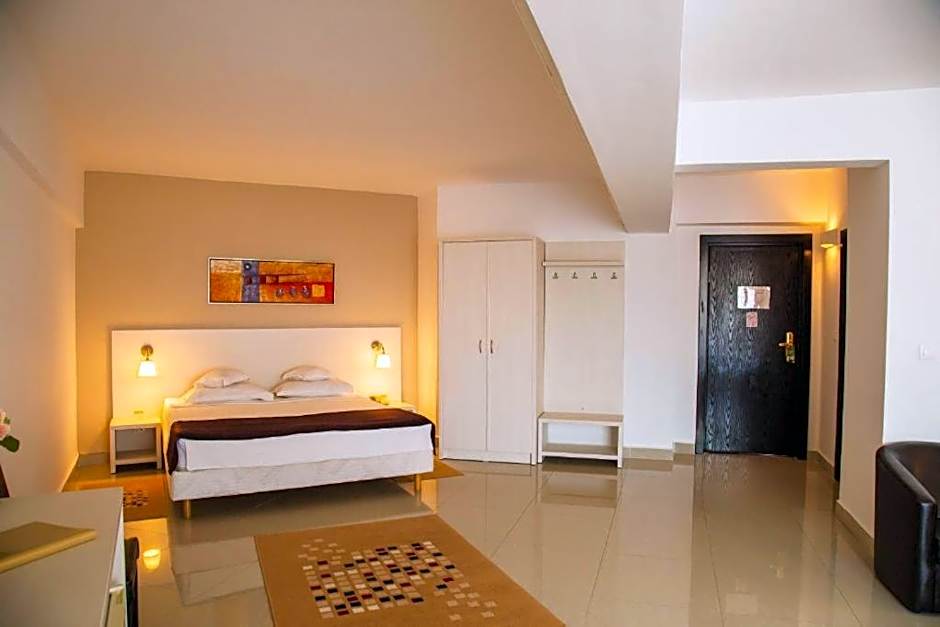 Hotel Ambasador Mamaia