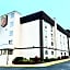 Super 8 by Wyndham Frederick