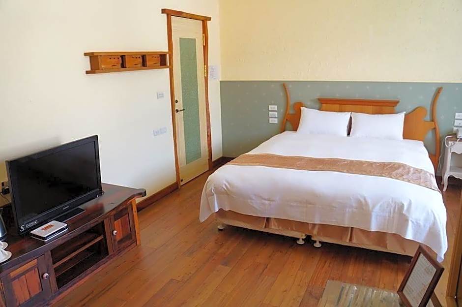 Smile Food Spa Bed and Breakfast