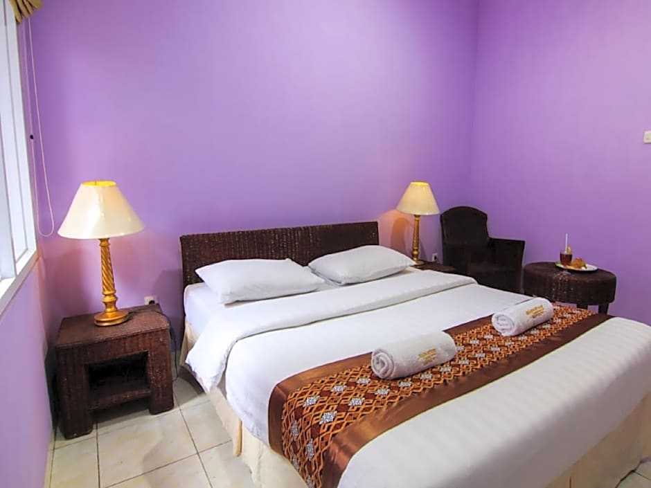 Hotel Signature Mandala Kencana