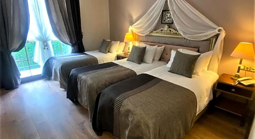 Saint John Hotel