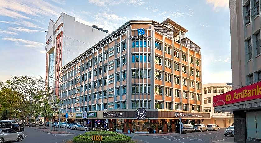 Hotel Sixty3