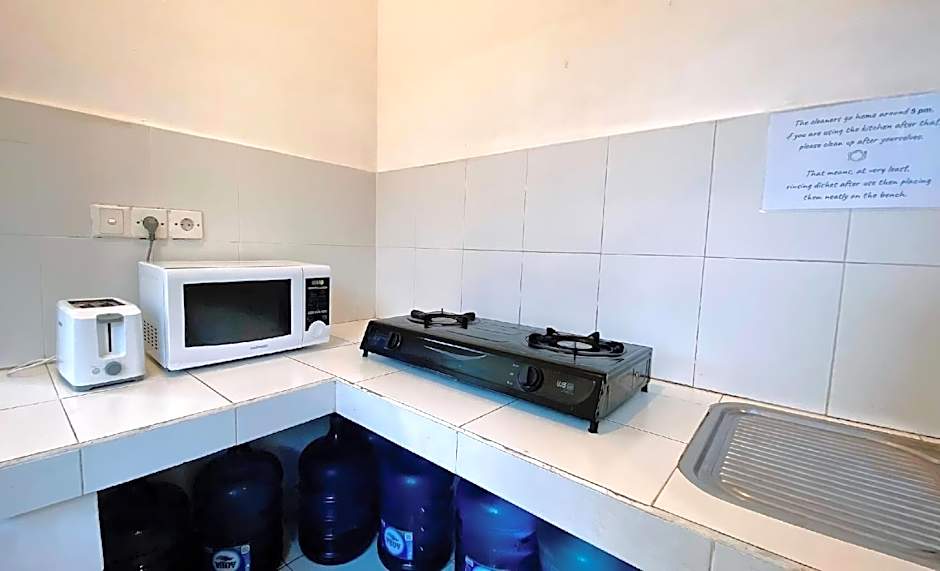 Pom Pom's Bali Apartments