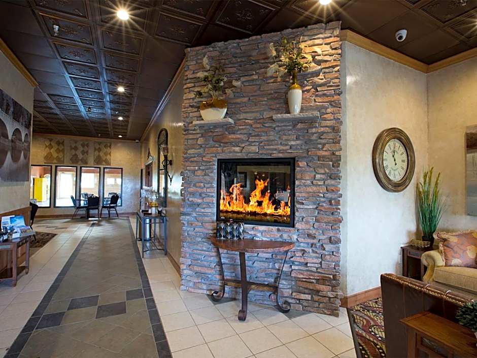 Miles City Hotel & Suites