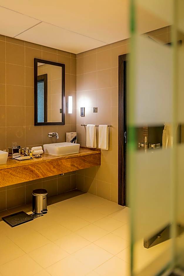 Remal Hotel & Villas Al Dhannah City