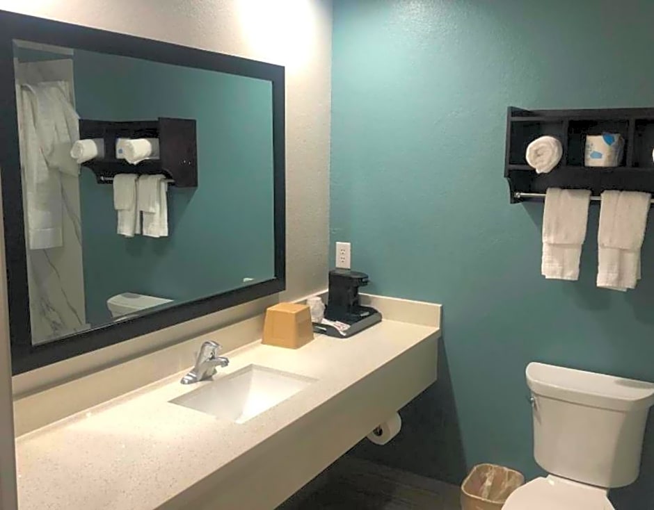 Hotel Blue Spring