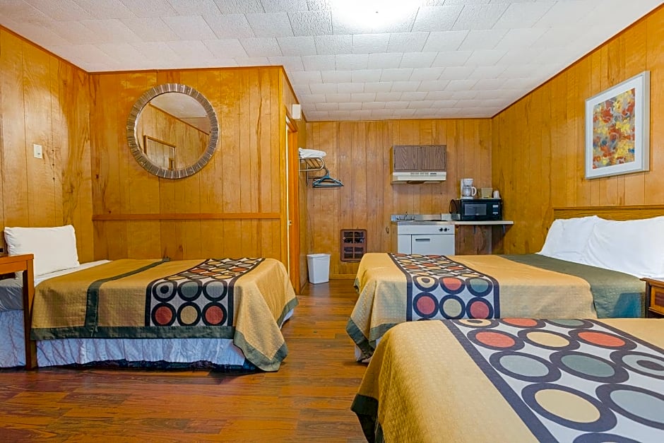 Parkside Motel by OYO Meadville Conneaut Lake