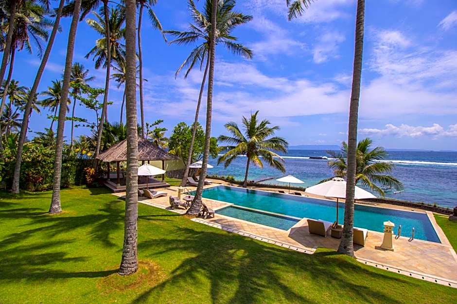 Oceanfront Citakara Sari Villas