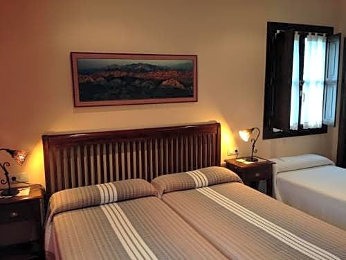 Hotel Rural El Texeu