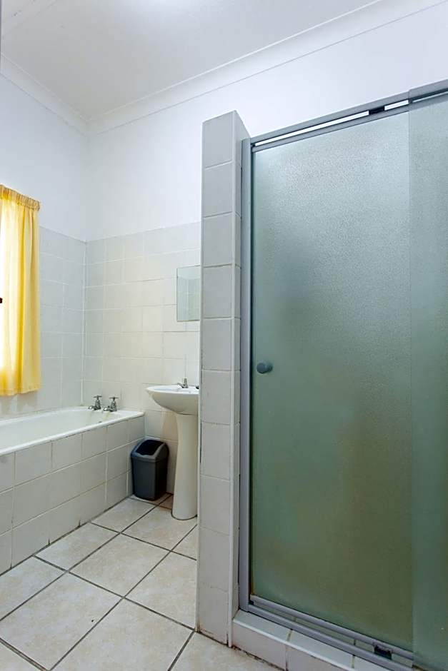 4 Rothman Street B&B