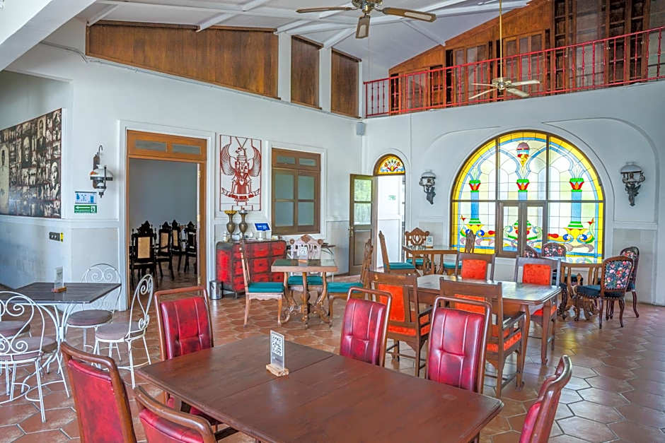 Pitaloka Hotel Sanur By DeWizZ Management