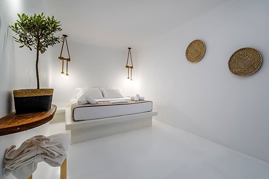 Amethyst Luxury Suites Oia