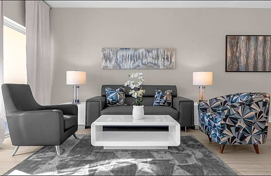 Photo 1 of 5 of Estate 3 Bedroom Suite