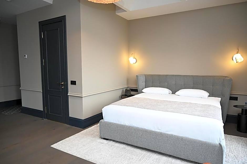 Retro Boutique Hotel