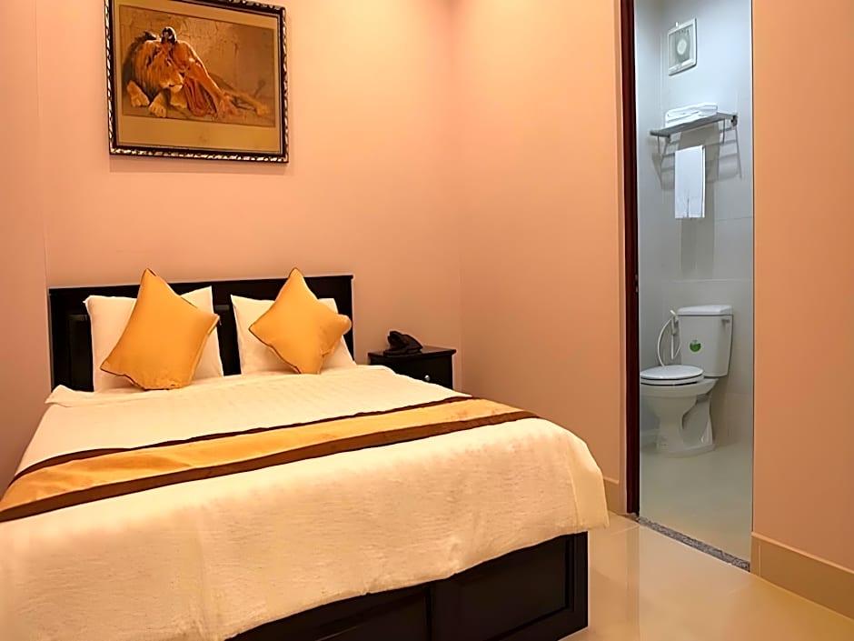 Linh Dan Hotel Saigon