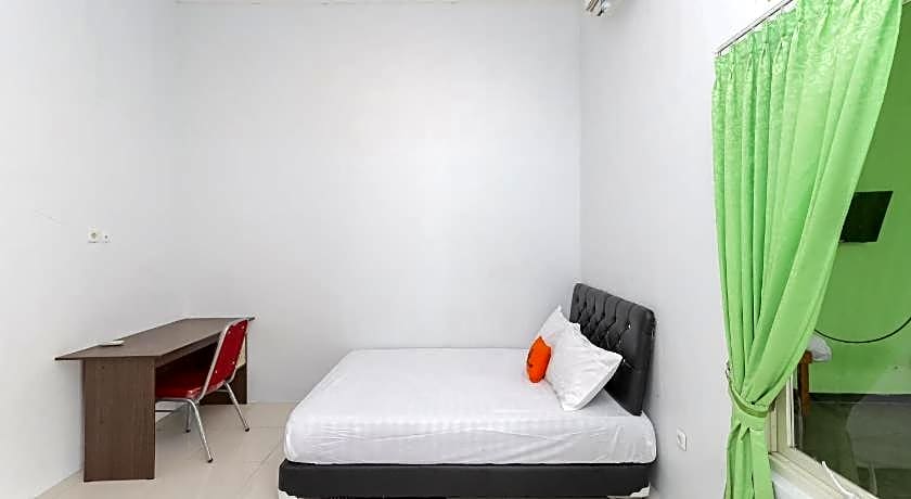 KoolKost Syariah near Alun Alun Sidoarjo