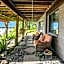 The Fraser River's Edge B&B Lodge