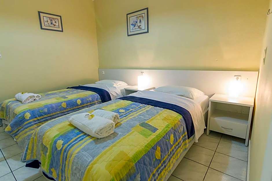 Stathopoulos Apartments