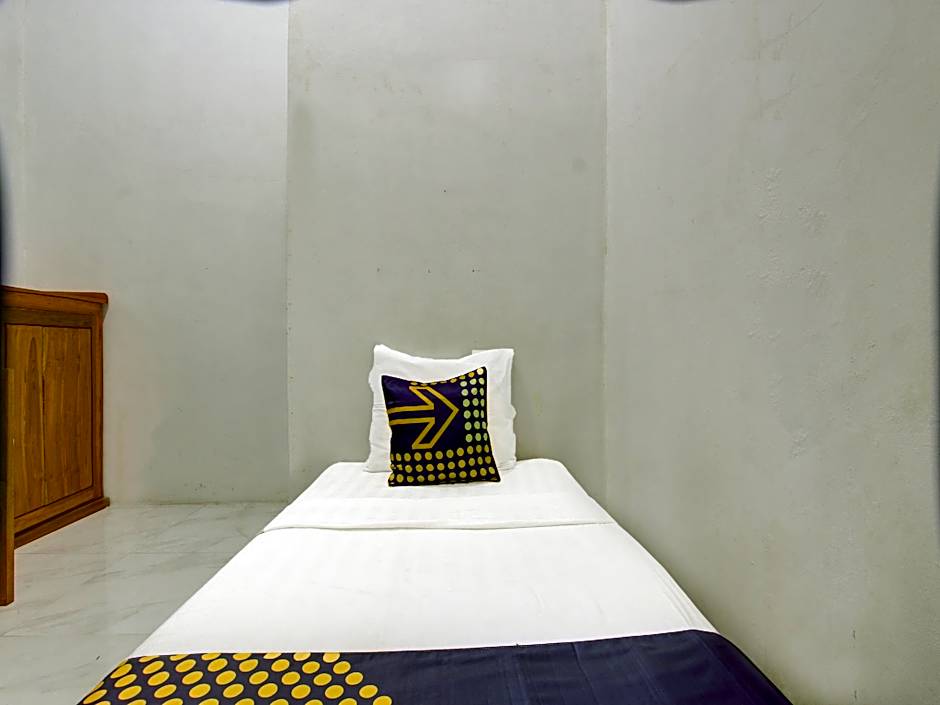 SPOT ON 92828 Galih Kost 1 Syariah