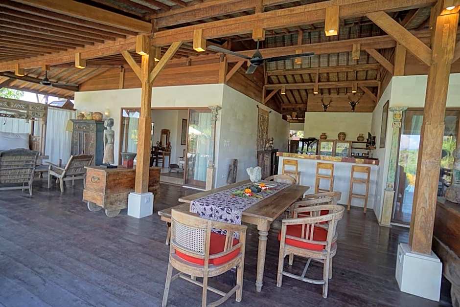 Villa Taman Kanti - 2 Bedroom private villa with swimming pool