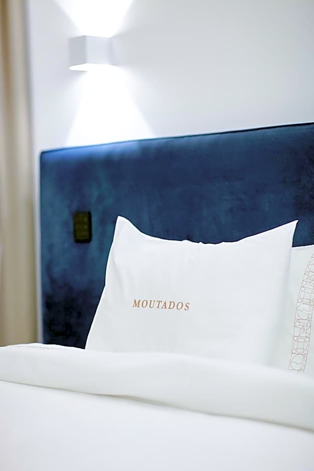 Hotel Moutados