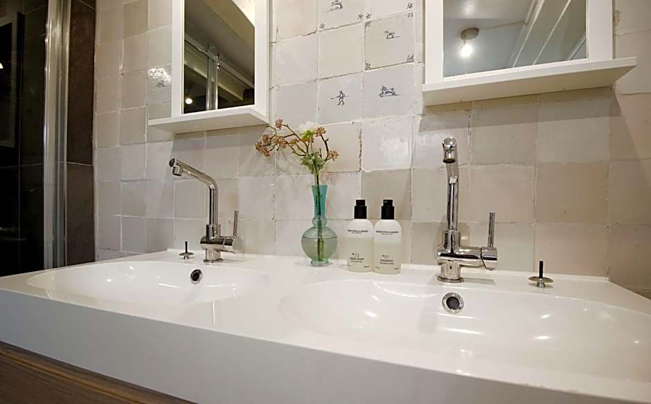 Cozy Jordaan canalhouse near Anne Frank House