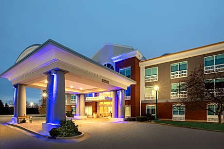 Holiday Inn Express Hotel & Suites Grand Rapids-North By IHG