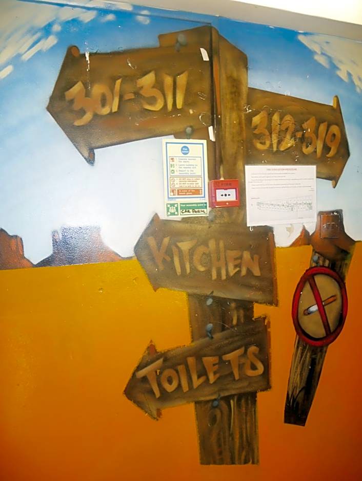 Kensal Green Backpackers 2