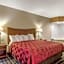 Econo Lodge Inn & Suites Marietta