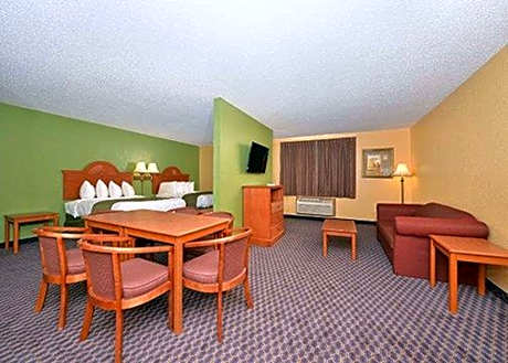 2 Queen Beds, Suite, Nonsmoking, Accessible